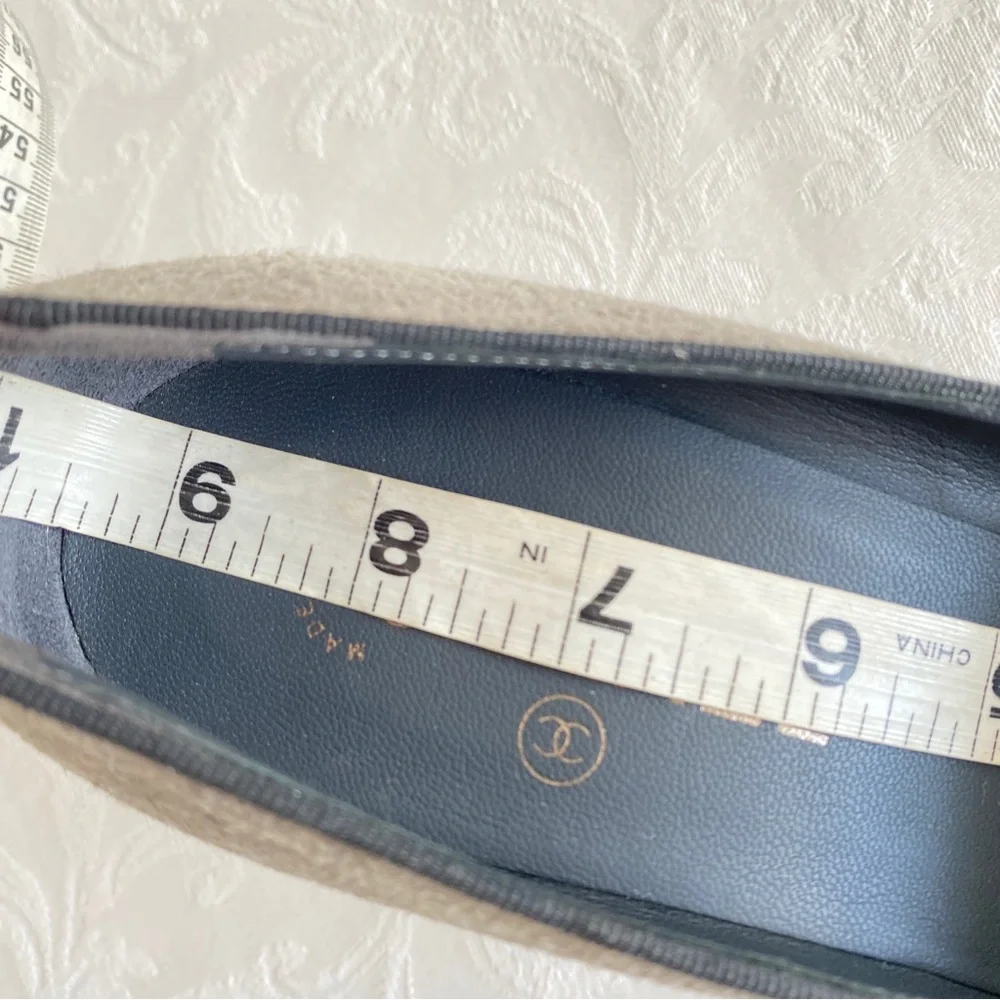 chanel gray black CC logo cap toe pumps